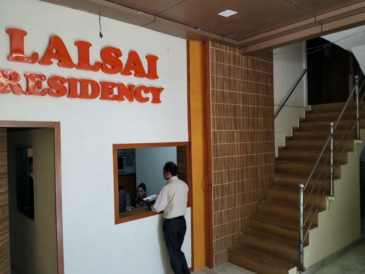 Lalsai Residency Andheri 孟买 外观 照片
