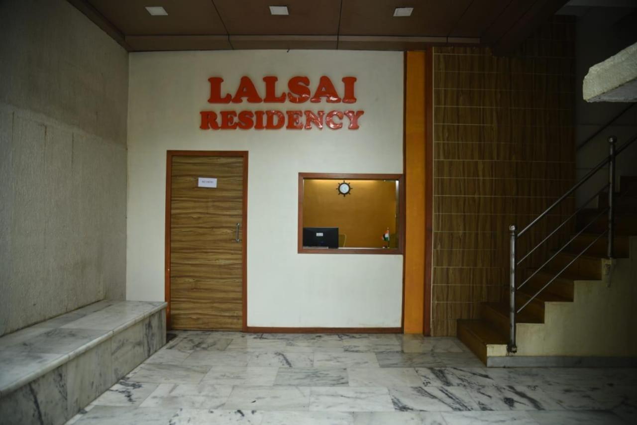 Lalsai Residency Andheri 孟买 外观 照片